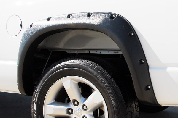 Lund Fender Flare RX-Rivet Style (MPN: RX203TB)