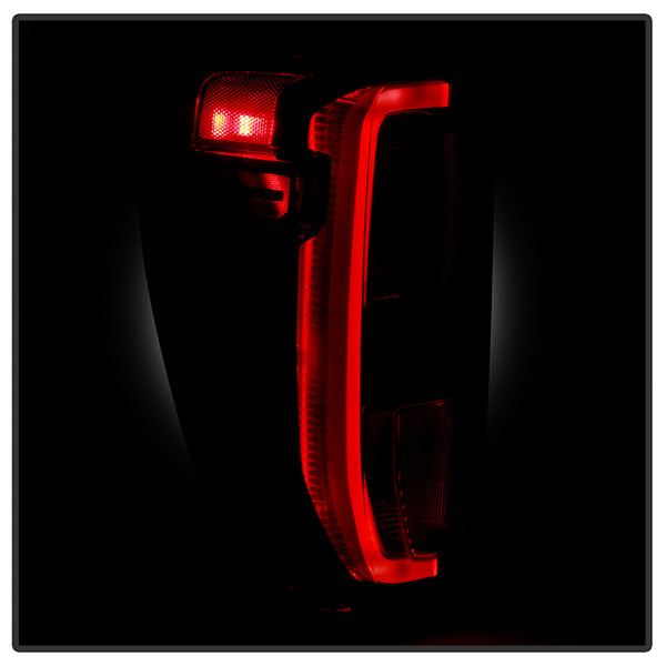 Xtune Tail Light Assembly (MPN: 9954436)