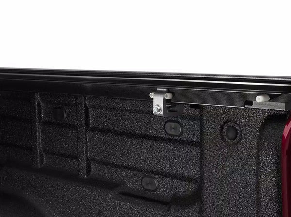 Retrax Tonneau Cover (MPN: 80422RTX)