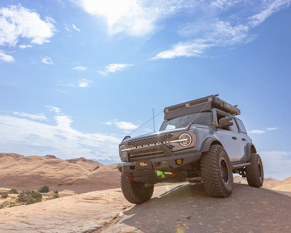 Ironman 4x4 Nerf Bar With Step Plates (MPN: SS089)