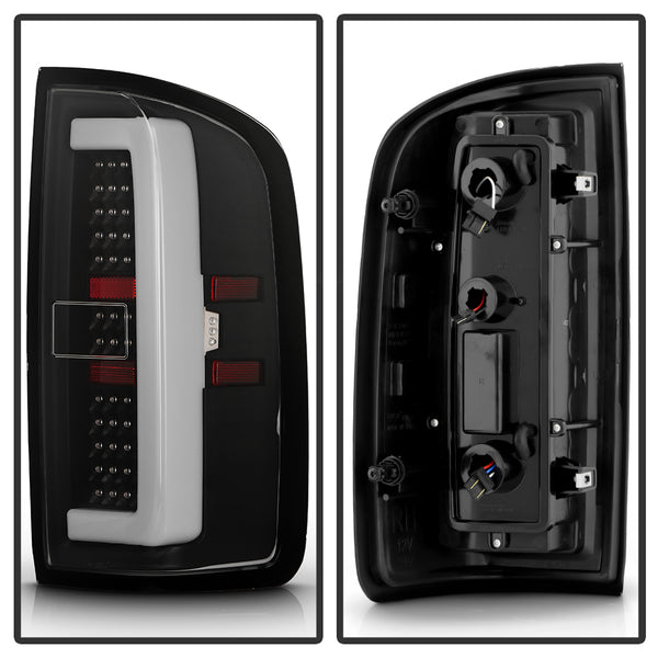 Xtune Tail Light Assembly (MPN: 9053726)