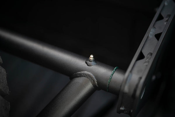 DV8 Offroad Spare Tire Carrier (MPN: TCGL-03)