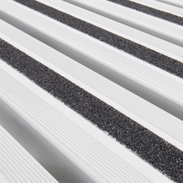 Aluminum Step Stool with Foldable Legs (MPN: 43677)