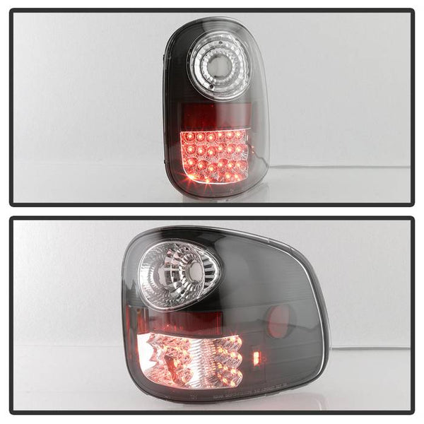 Spyder Automotive Tail Light Assembly (MPN: 5003409)