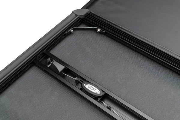 Extang Tonneau Cover Trifecta ALX (MPN: 90704)