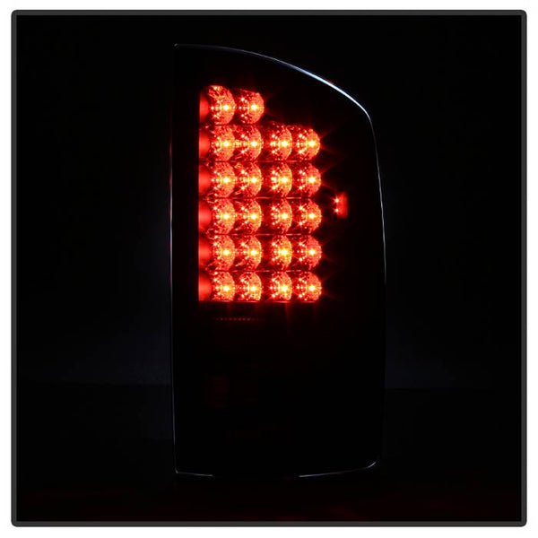 Spyder Automotive Tail Light Assembly (MPN: 5078094)
