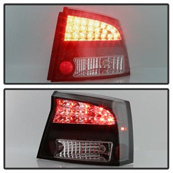 Spyder Automotive Tail Light Assembly (MPN: 5002273)