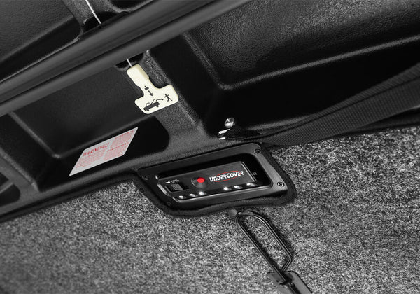 UnderCover Elite LX Tonneau Cover (MPN: UC2208L-G4)