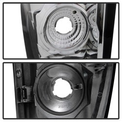 Spyder Automotive Tail Light Assembly (MPN: 5001115)