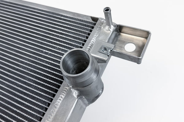 CSF Cooling Aluminum Radiator (MPN: 8228)