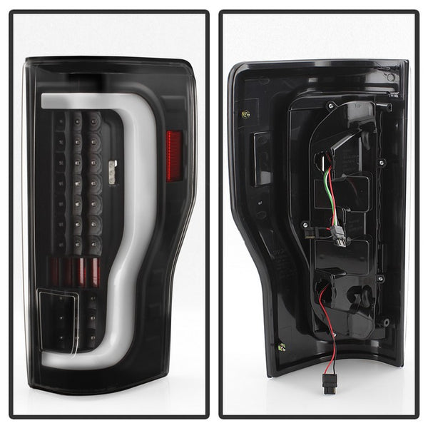 Xtune Tail Light Assembly (MPN: 9041600)