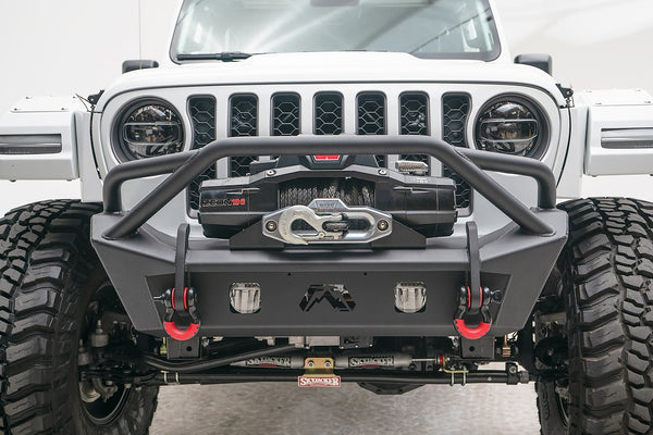 Fab Fours Stubby Series Bumper (MPN: JL18-B4752-B)