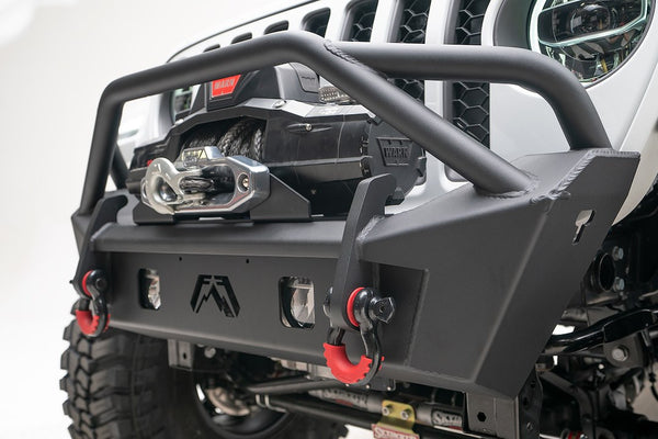 Fab Fours Stubby Series Bumper (MPN: JL18-B4752-B)