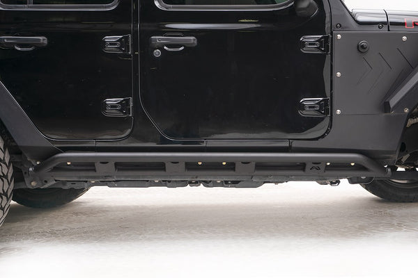 Fab Fours Rocker Panel Guard (MPN: JL18-G1750-1)