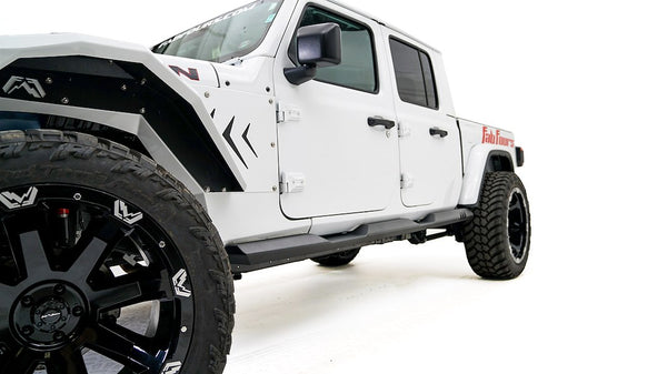 Fab Fours Jeep Gladiator Rock Sliders (MPN: JT20-G1650-1)