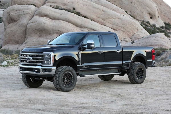 Fabtech Motorsports Lift Kit Suspension (MPN: K2413M)