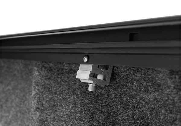 Roll-N-Lock M-Series Retractable Tonneau Cover (MPN: LG132M)