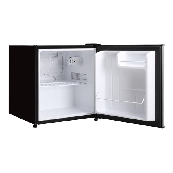 Magic Chef Single Compartment Mini Refrigerator (MPN: MCAR170STE)