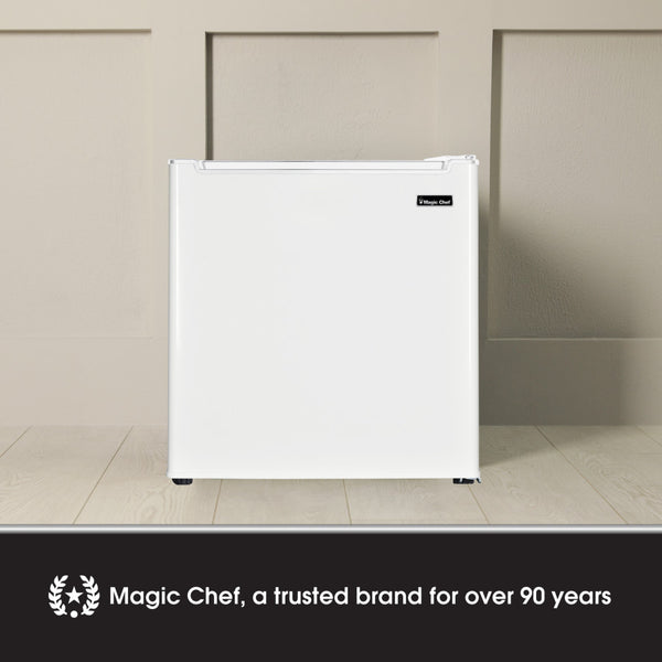 Magic Chef Single Compartment Mini Refrigerator (MPN: MCR170WE)