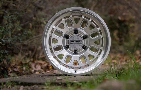 Method Race Wheels 321 Street Series (MPN: MR32129060318)