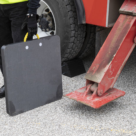 Buyers Products Outrigger Pad (MPN: OP24X24P)