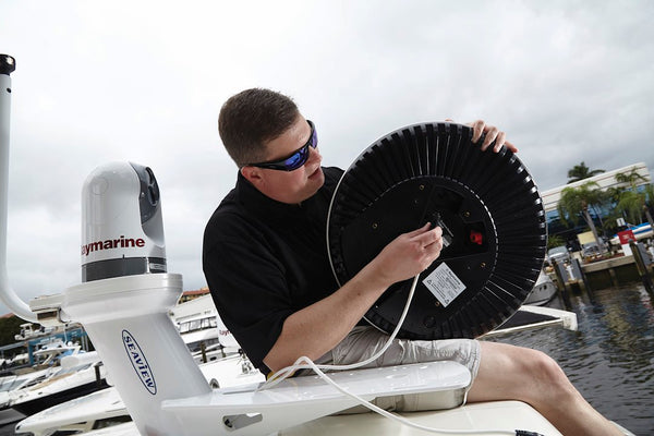 Raymarine Quantum Radar Antenna (MPN: T70266)