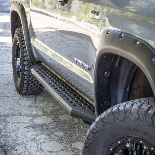 Go Rhino Running Board (MPN: 69442568PC)