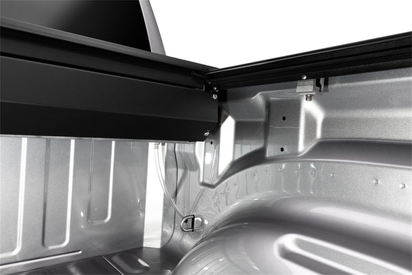 Roll-N-Lock M-Series Retractable Tonneau Cover (MPN: LG401M)