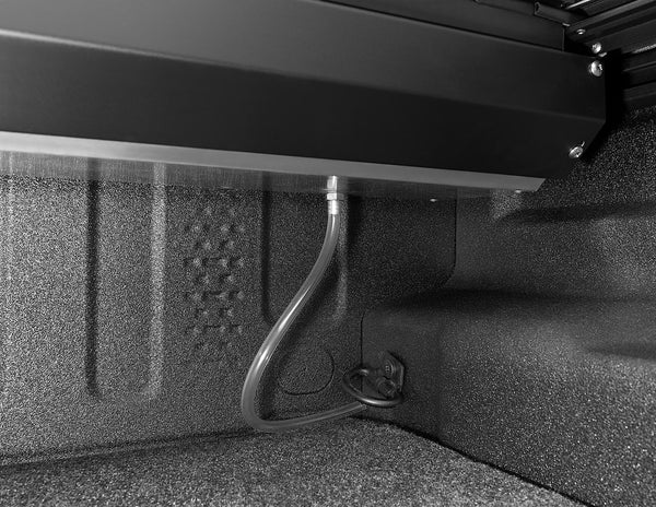 Roll-N-Lock M-Series Retractable Tonneau Cover (MPN: LG496M)