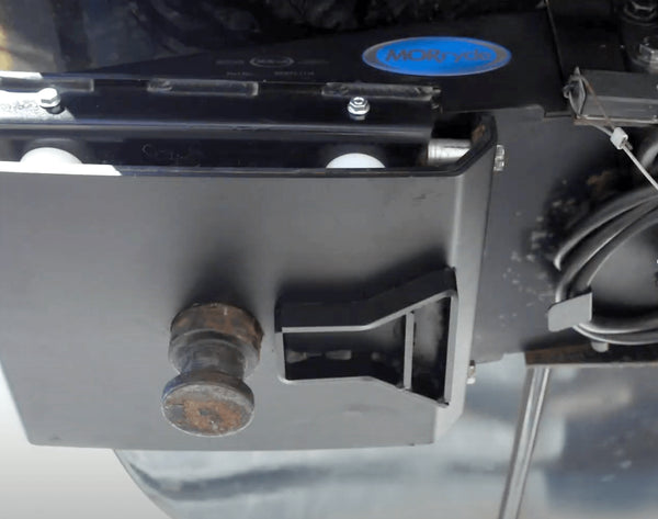 MORryde Fifth Wheel Trailer Hitch Adapter (MPN: RPB77-001)
