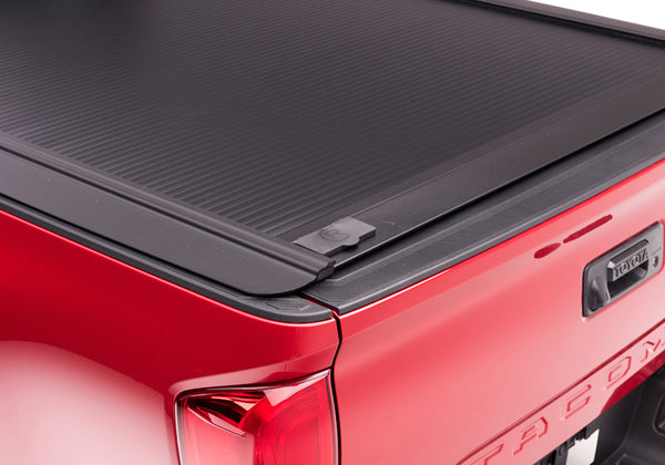 Retrax Tonneau Cover (MPN: 60841)