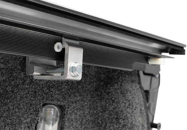 Retrax Tonneau Cover (MPN: 80374)