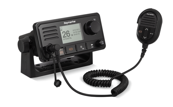 Raymarine Ray63 VHF Radio (MPN: E70516)