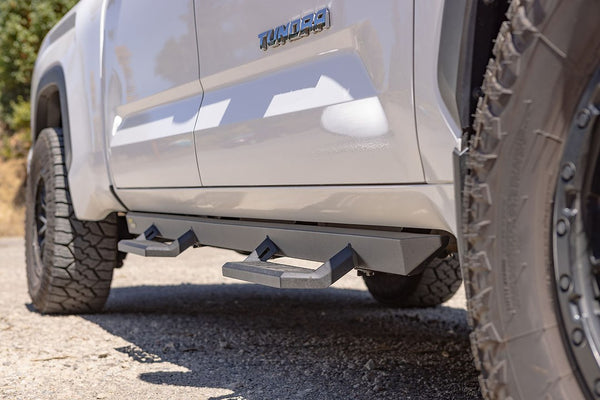 Ironman 4x4 Rocker Panel Guard (MPN: SS098-N)