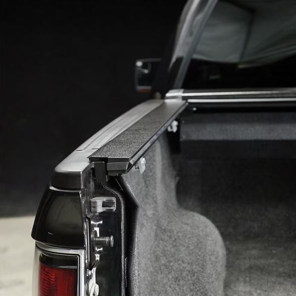 Pace Edwards Switchblade Tonneau Cover (MPN: SWCA34A65)