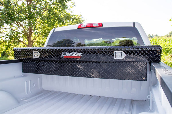 Dee Zee Tool Box (MPN: DZ8170B)