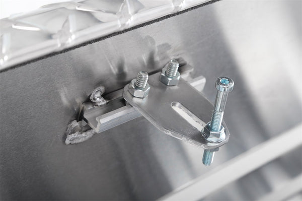 Dee Zee Red Label Crossover Tool Box (MPN: DZ10170L)