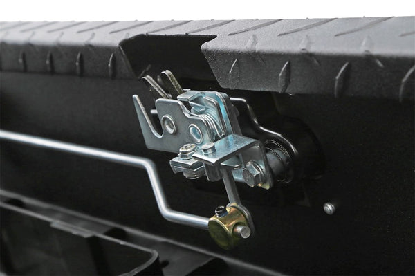 Dee Zee Crossover Standard Tool Box (MPN: DZ10370TB)