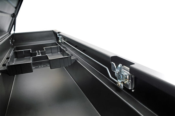 Dee Zee Crossover Toolbox (MPN: DZ8170SB)