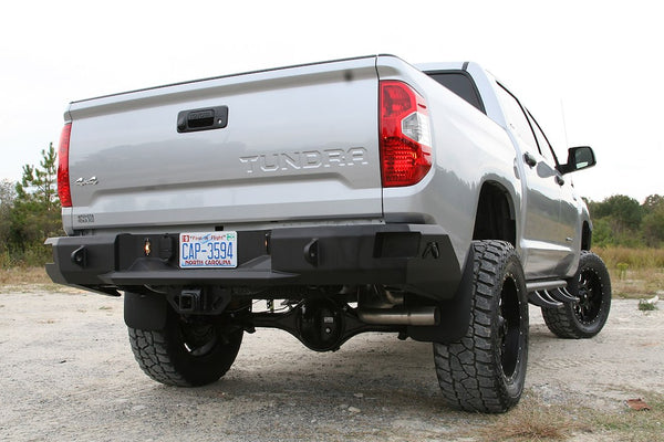 Fab Fours Premium Rear Bumper (MPN: TT14-W2850-1)