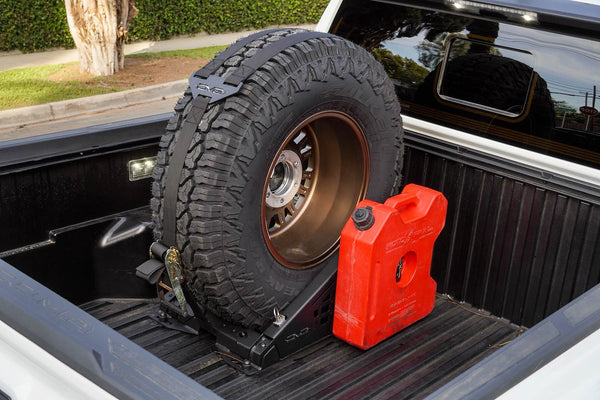 DV8 Offroad Spare Tire Carrier (MPN: UNBM-01)