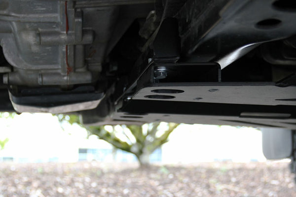 Ironman 4X4 Heavy-Duty Steel Skid Plate (MPN: UBP073)