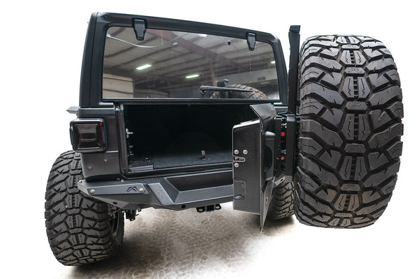 Fab Fours Spare Tire Carrier (MPN: JL18-Y1851T-1)