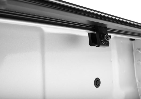 BAK Industries BAKFlip G2 Tonneau Cover (MPN: 226507)