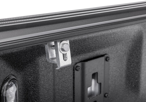 BAK Industries BAKFlip G2 Tonneau Cover (MPN: 226301)