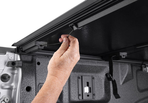 BAK Industries BAKFlip G2 Tonneau Cover (MPN: 226301)