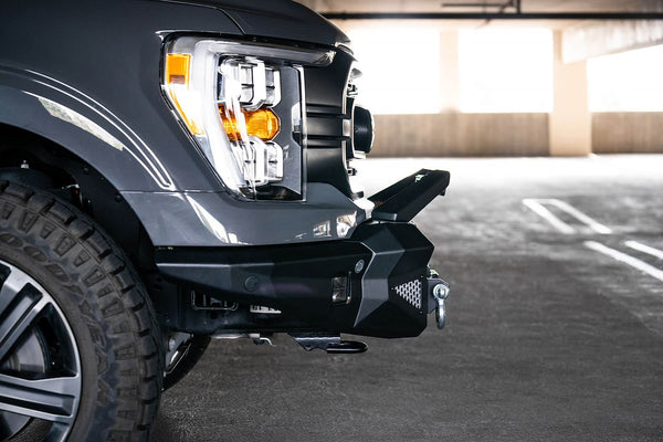 DV8 Offroad Bull Bar (MPN: LBUN-01)