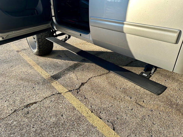 Body Armor 4x4 Running Board (MPN: GM-4500)