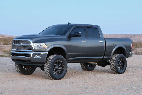 Fabtech Motorsports Lift Kit Suspension (MPN: K3038)