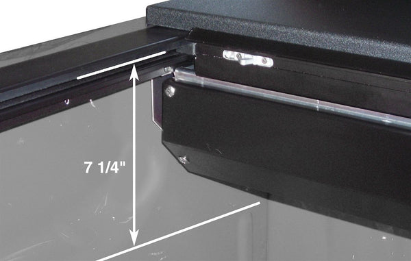 Roll-N-Lock M-Series Retractable Tonneau Cover (MPN: LG446M)